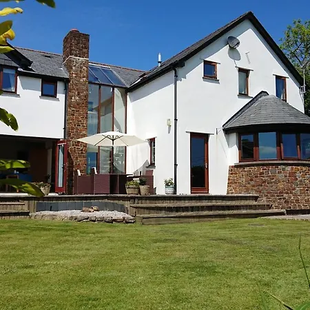 Bed and breakfast Oak 4*
